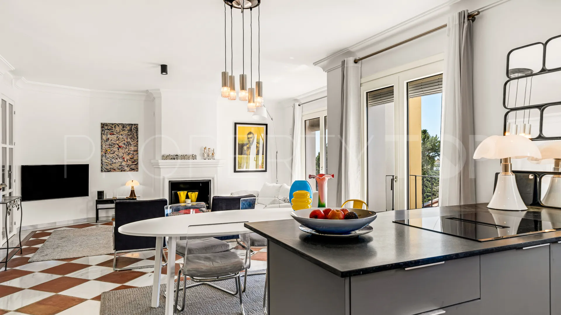 3 bedrooms town house in Benahavis for sale