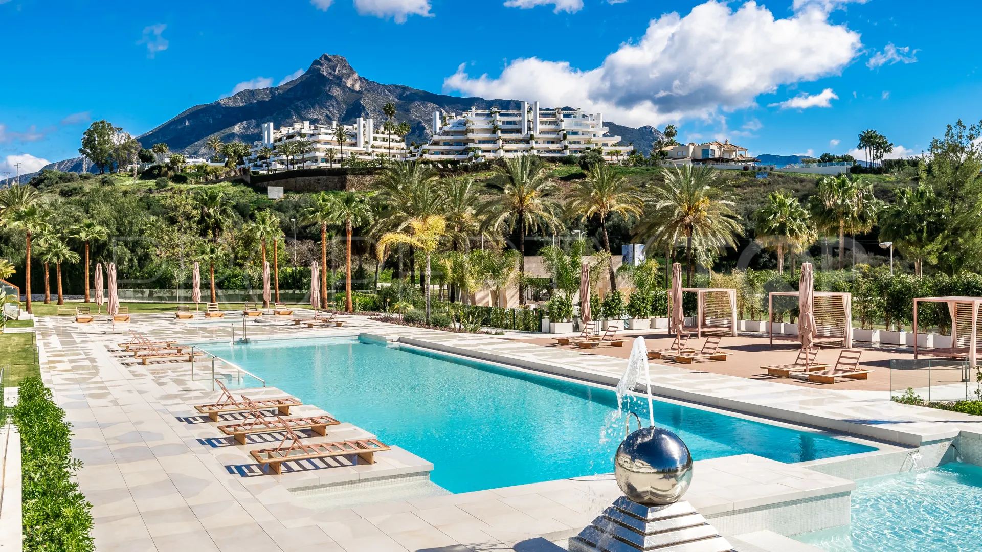 Comprar duplex en Golden Mile con 4 dormitorios