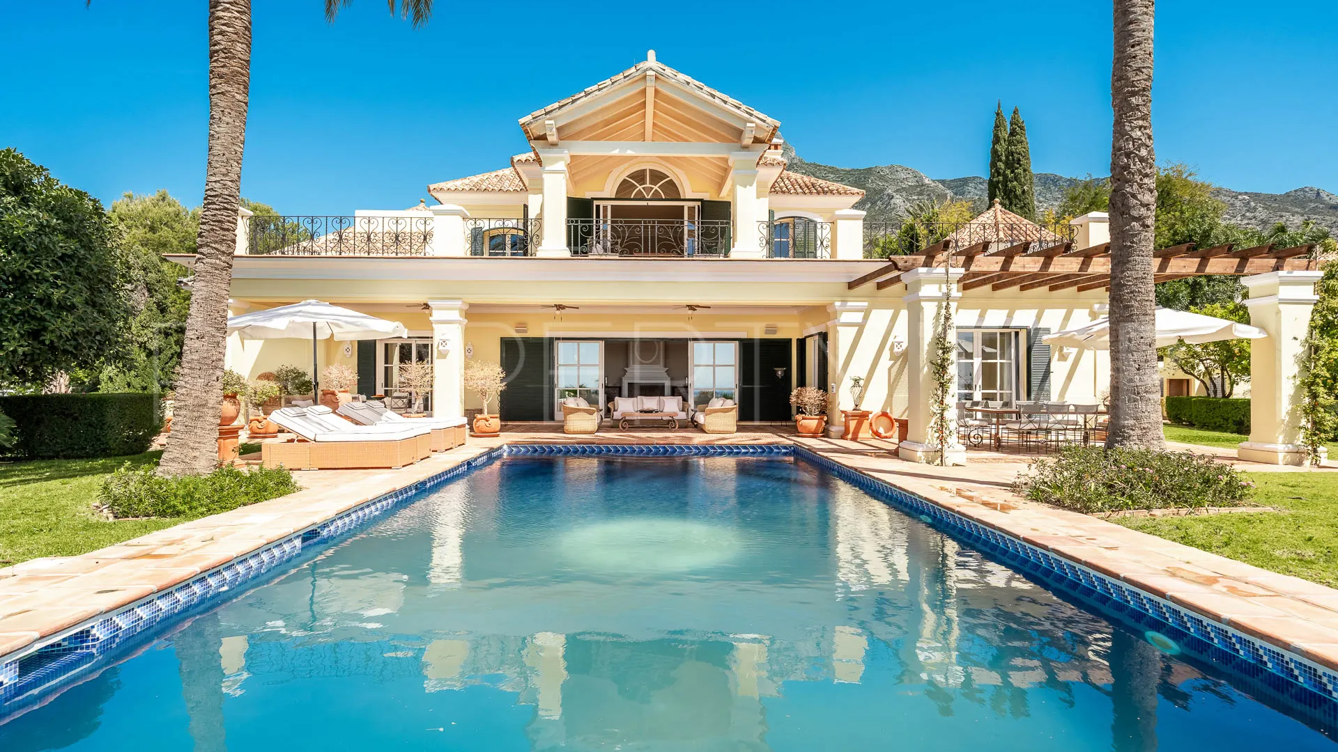 Marbella Hill Club, villa con 7 dormitorios en venta