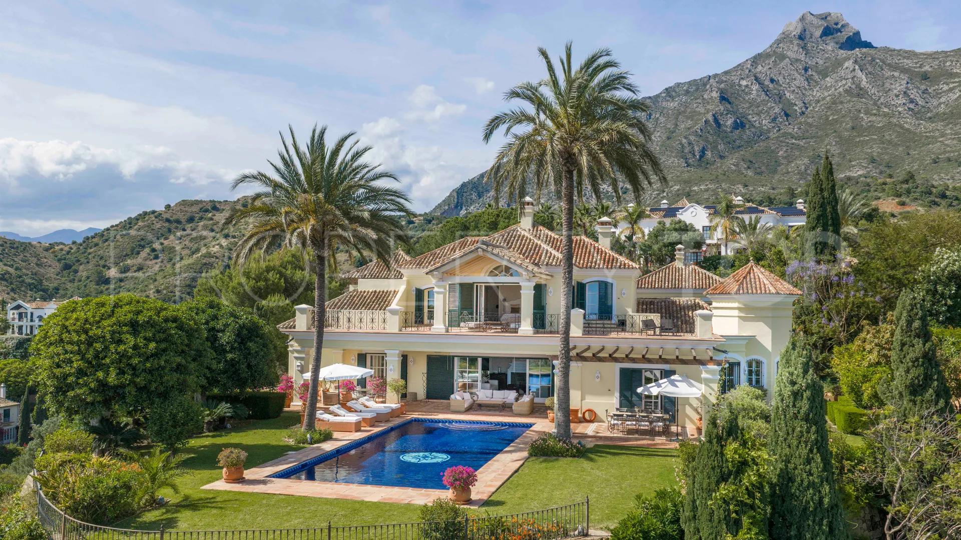 Marbella Hill Club, villa con 7 dormitorios en venta