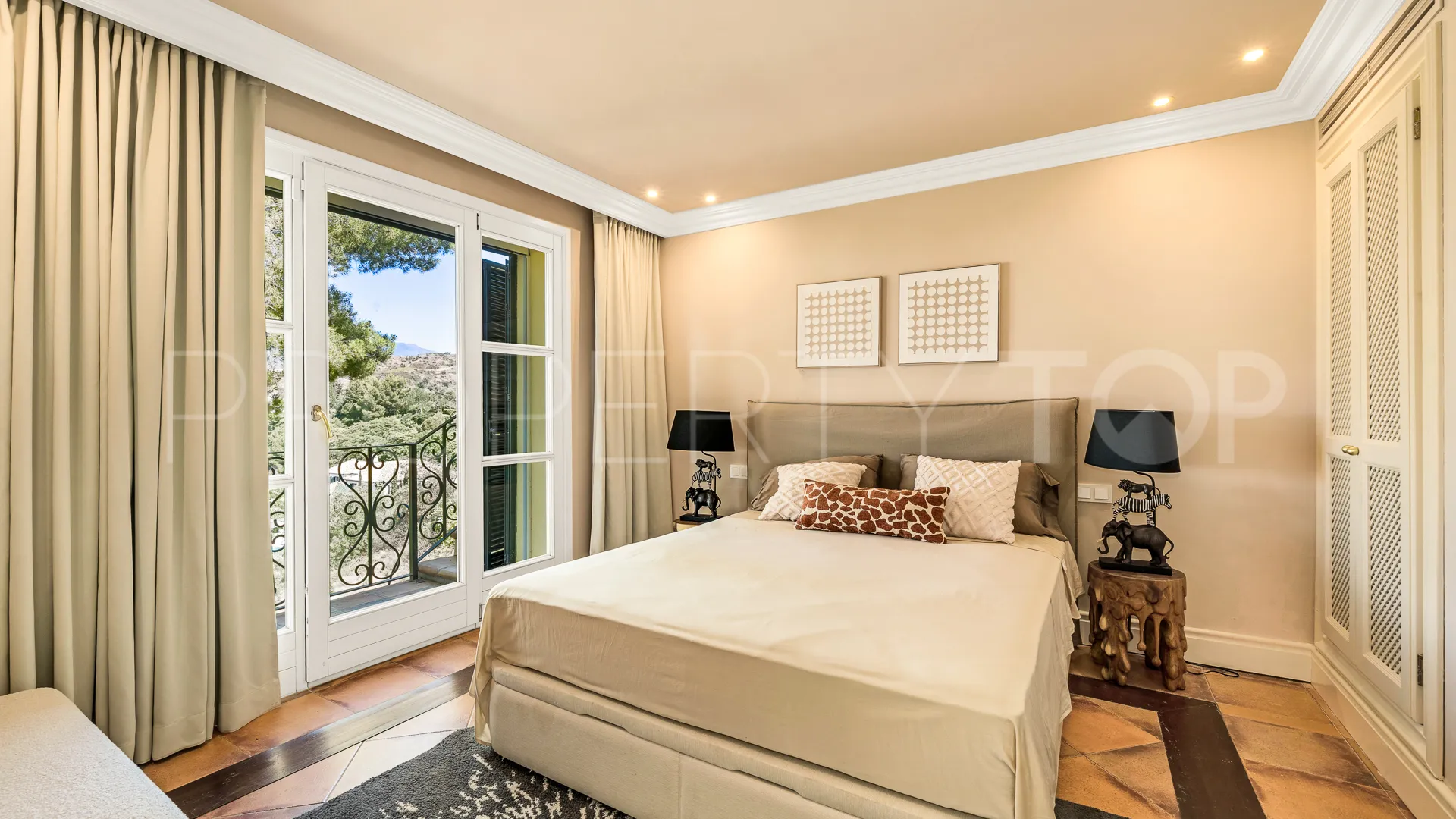 Marbella Hill Club, villa con 7 dormitorios en venta