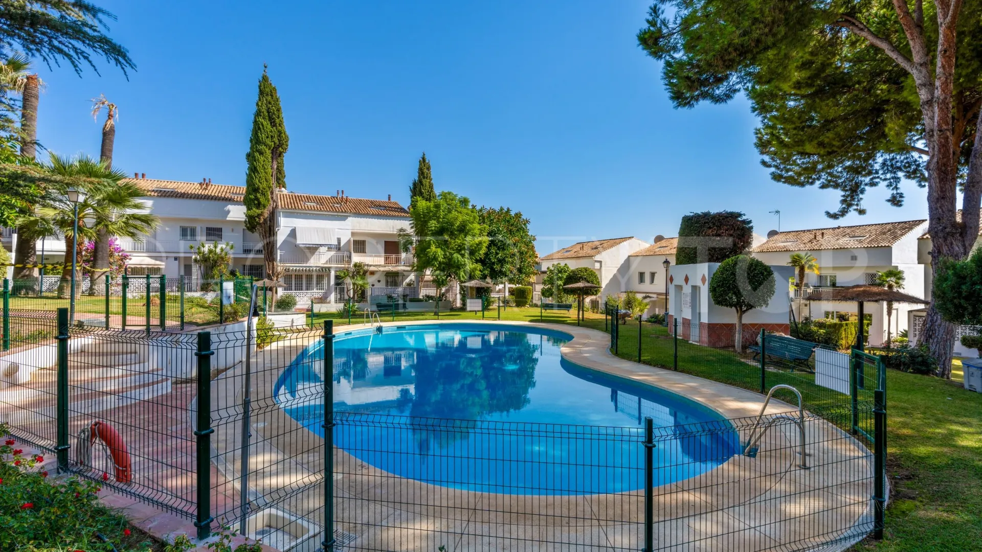 4 bedrooms town house for sale in Nagüeles