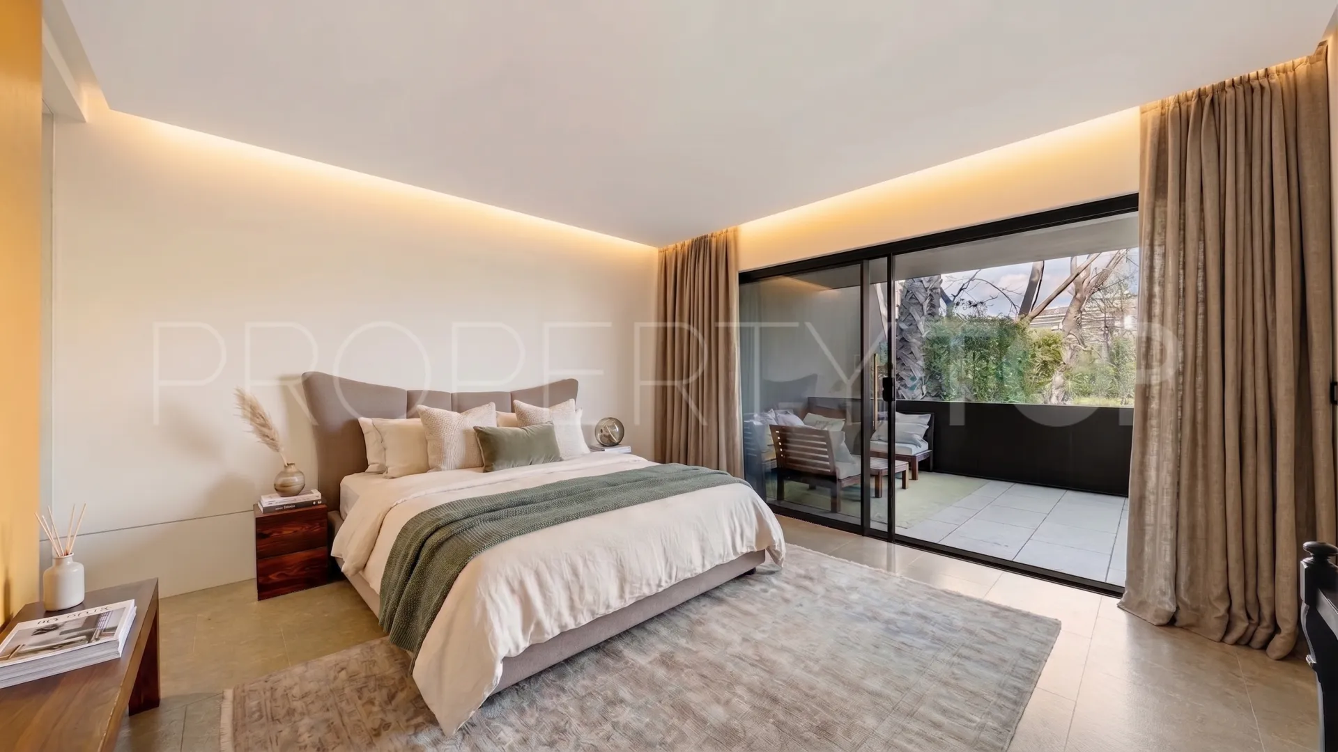 Villa con 7 dormitorios en venta en La Quinta
