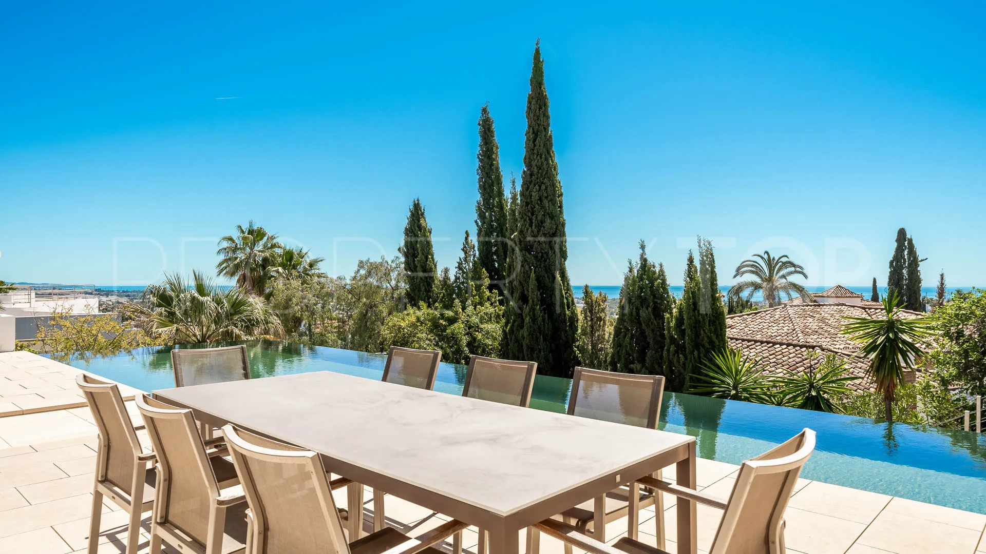 Villa con 7 dormitorios en venta en La Quinta