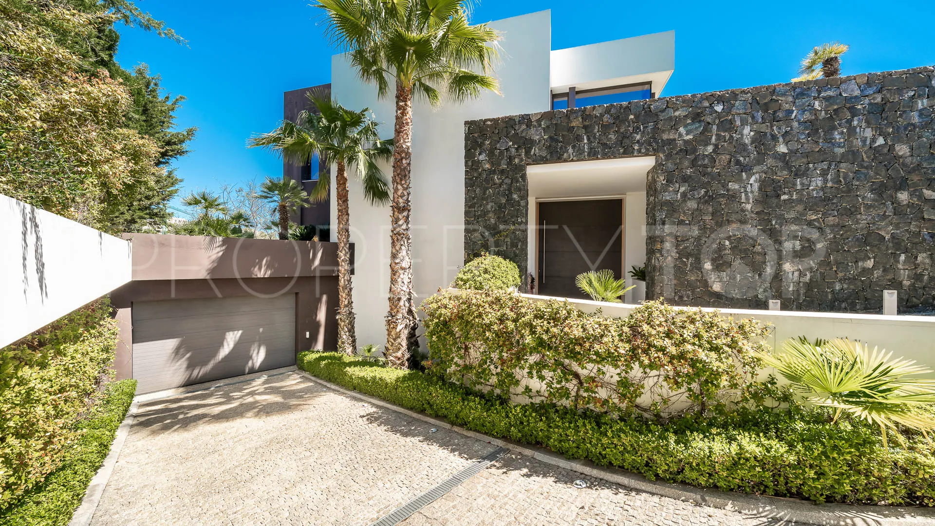 Villa con 7 dormitorios en venta en La Quinta