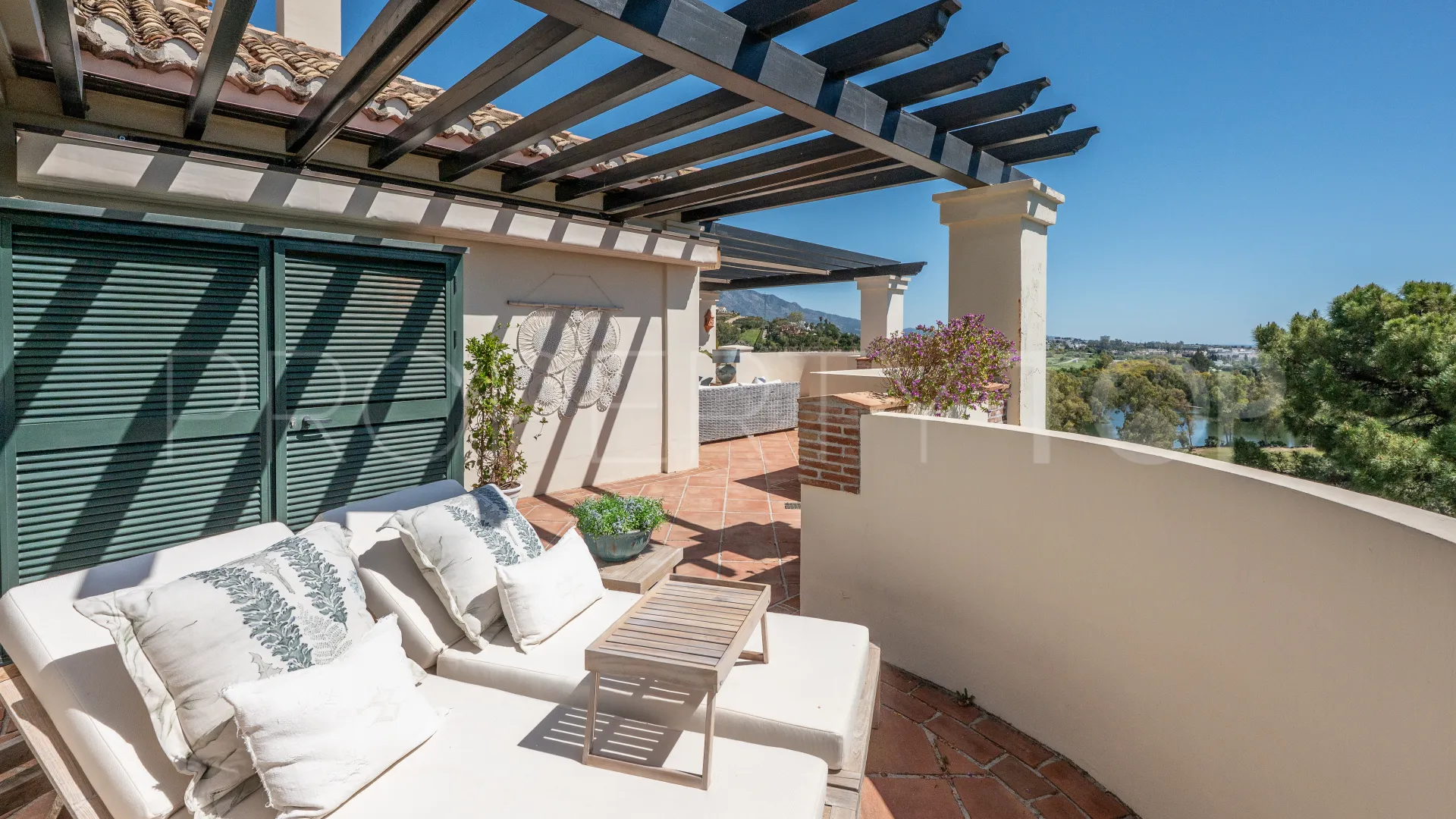 Penthouse for sale in Los Arqueros
