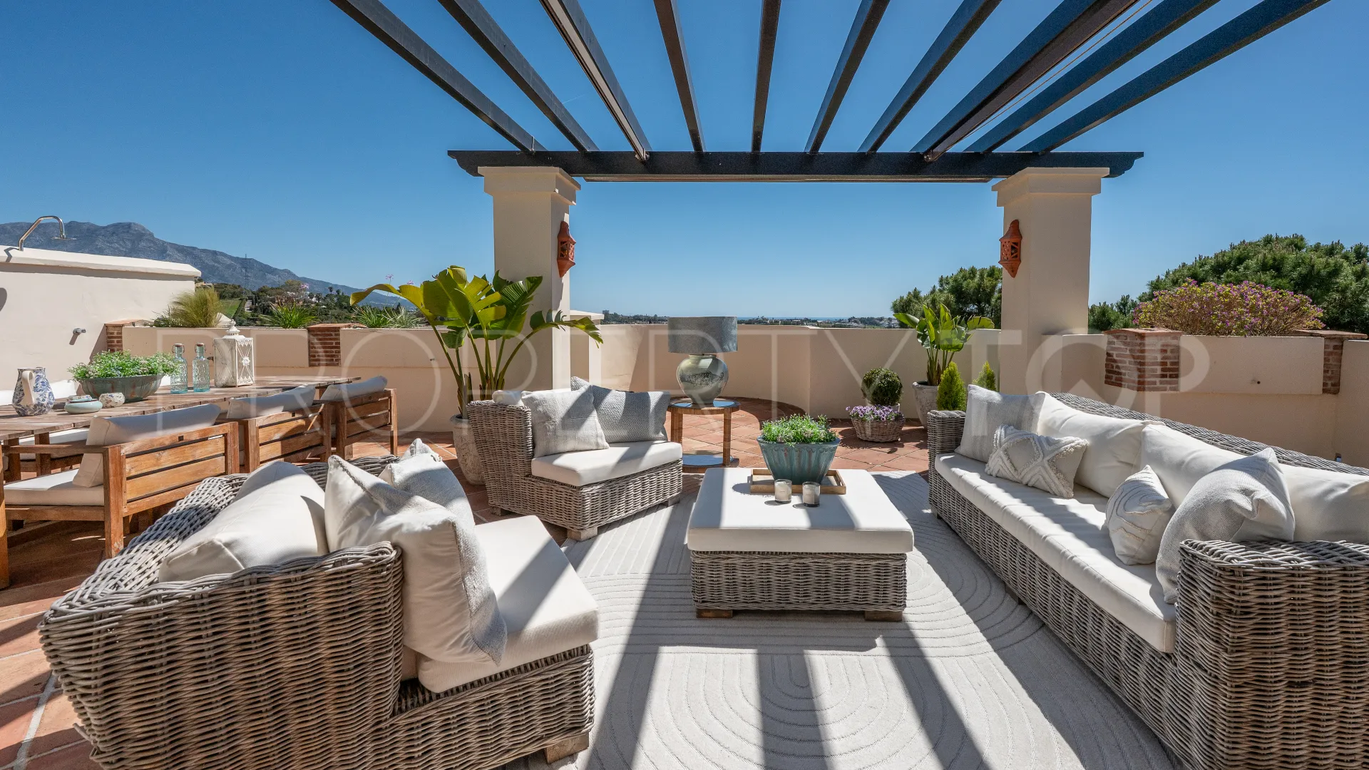 Penthouse for sale in Los Arqueros