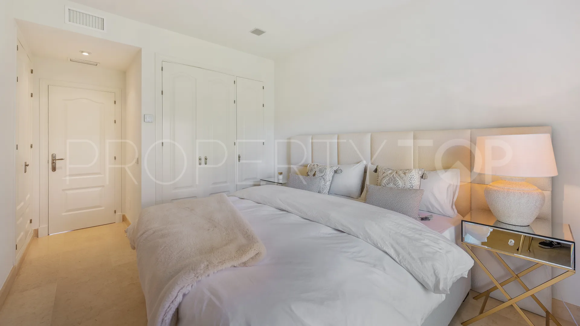 Penthouse for sale in Los Arqueros