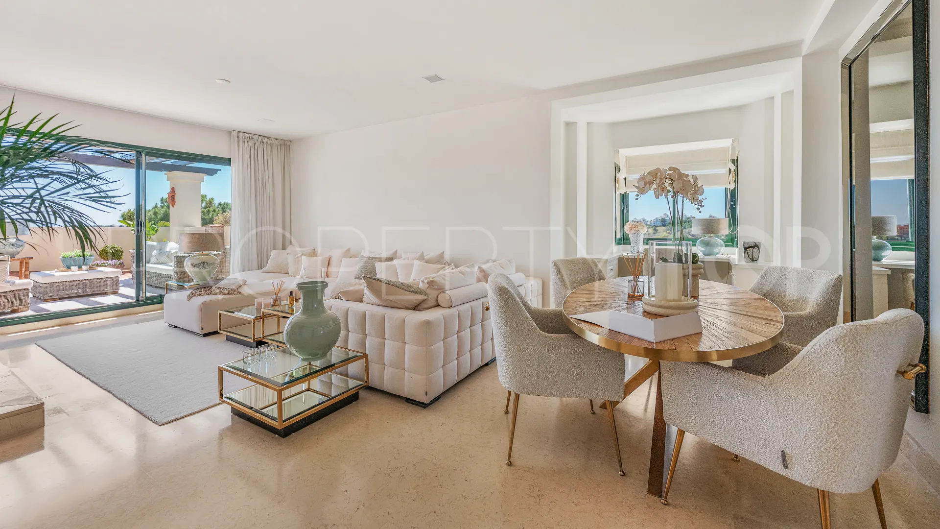 Penthouse for sale in Los Arqueros
