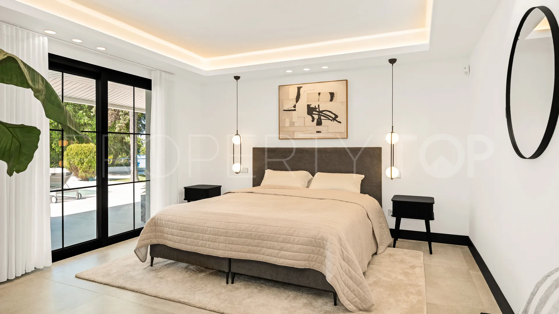 Buy Rio Real 5 bedrooms villa