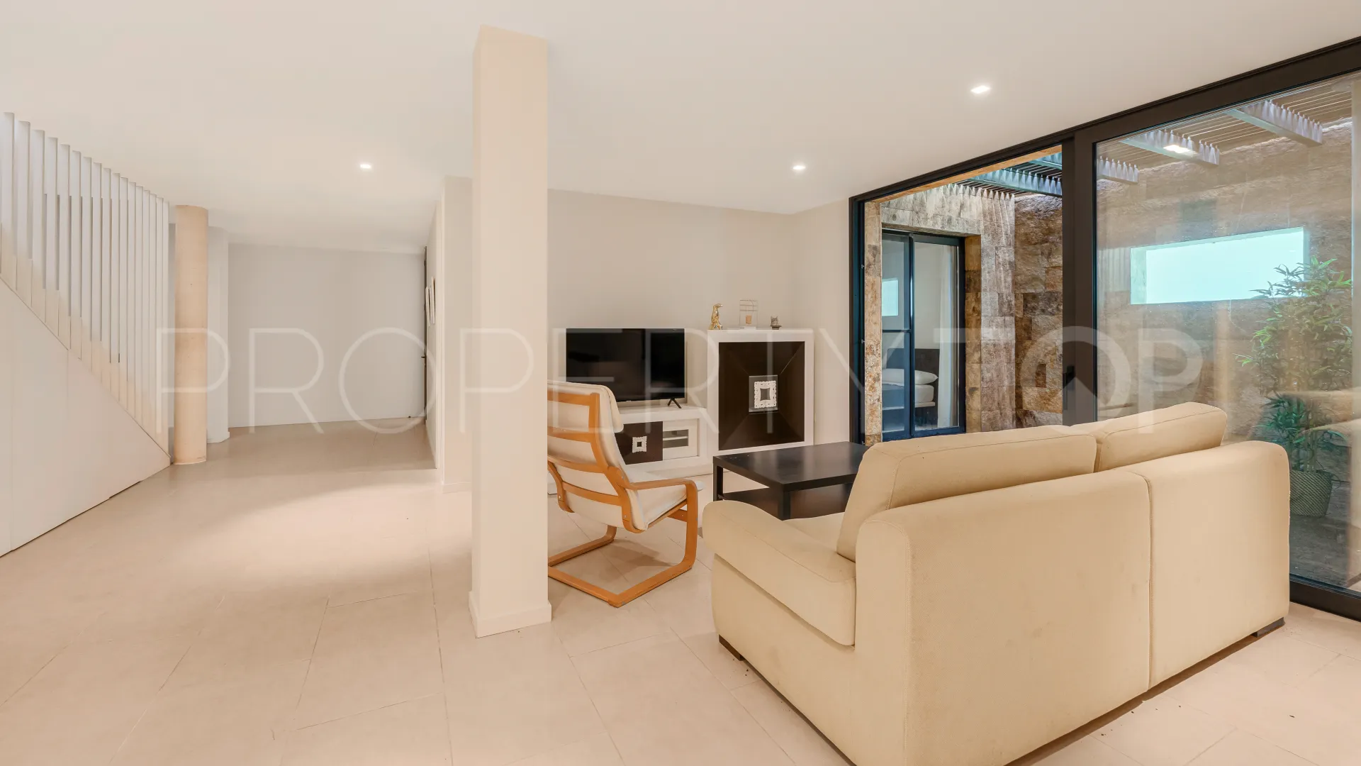 Villa en venta en Cabopino