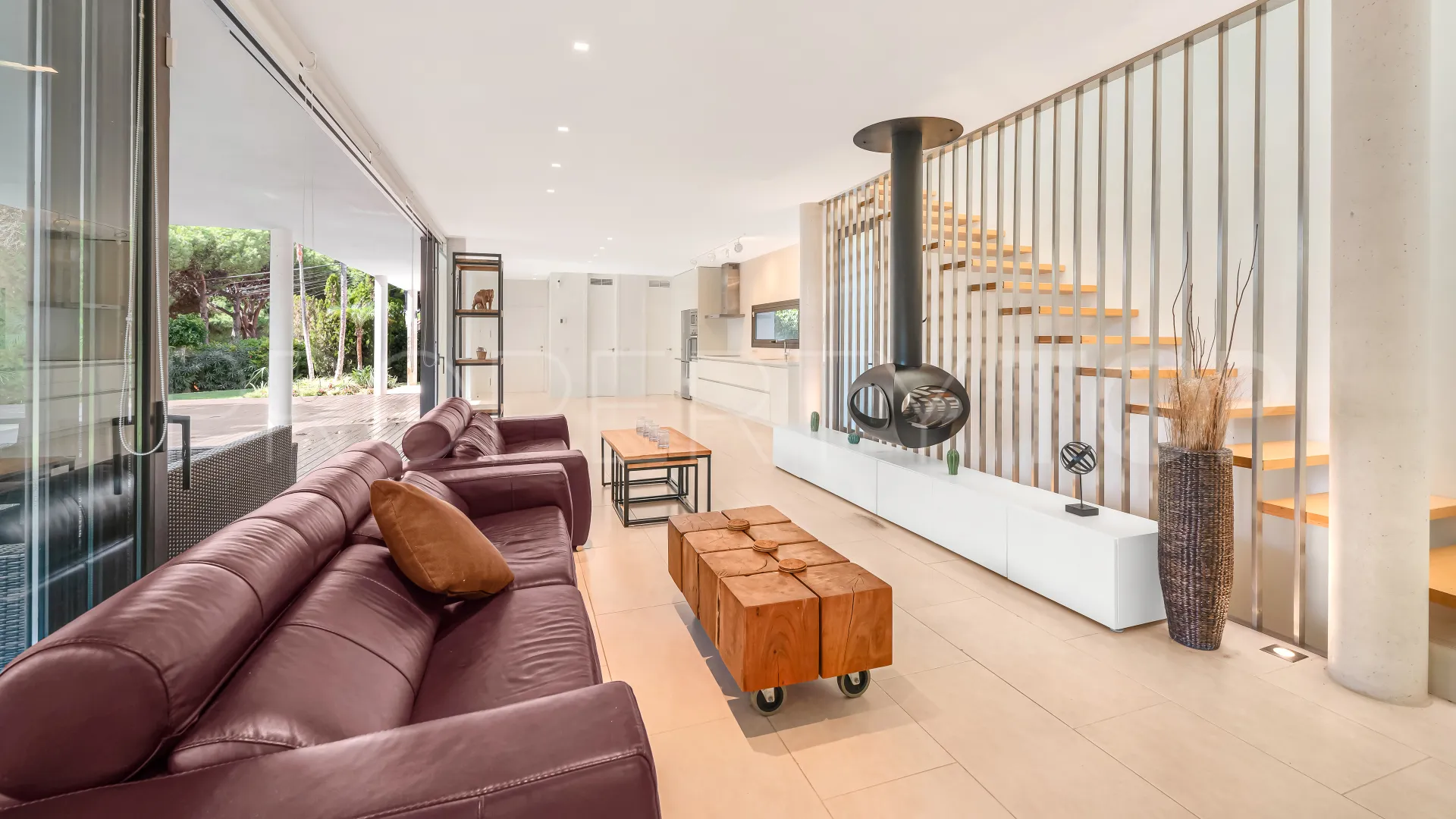 Villa en venta en Cabopino