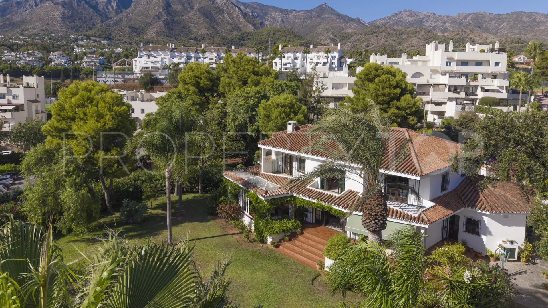 Buy Golden Mile villa