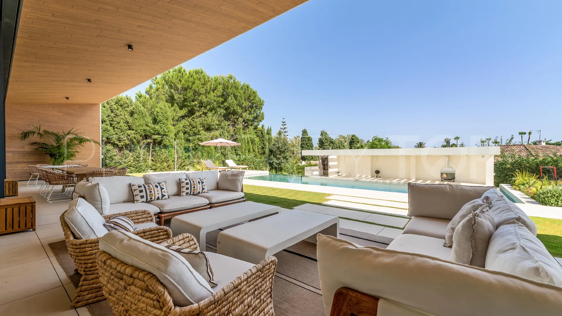 Villa en venta en Guadalmina Alta