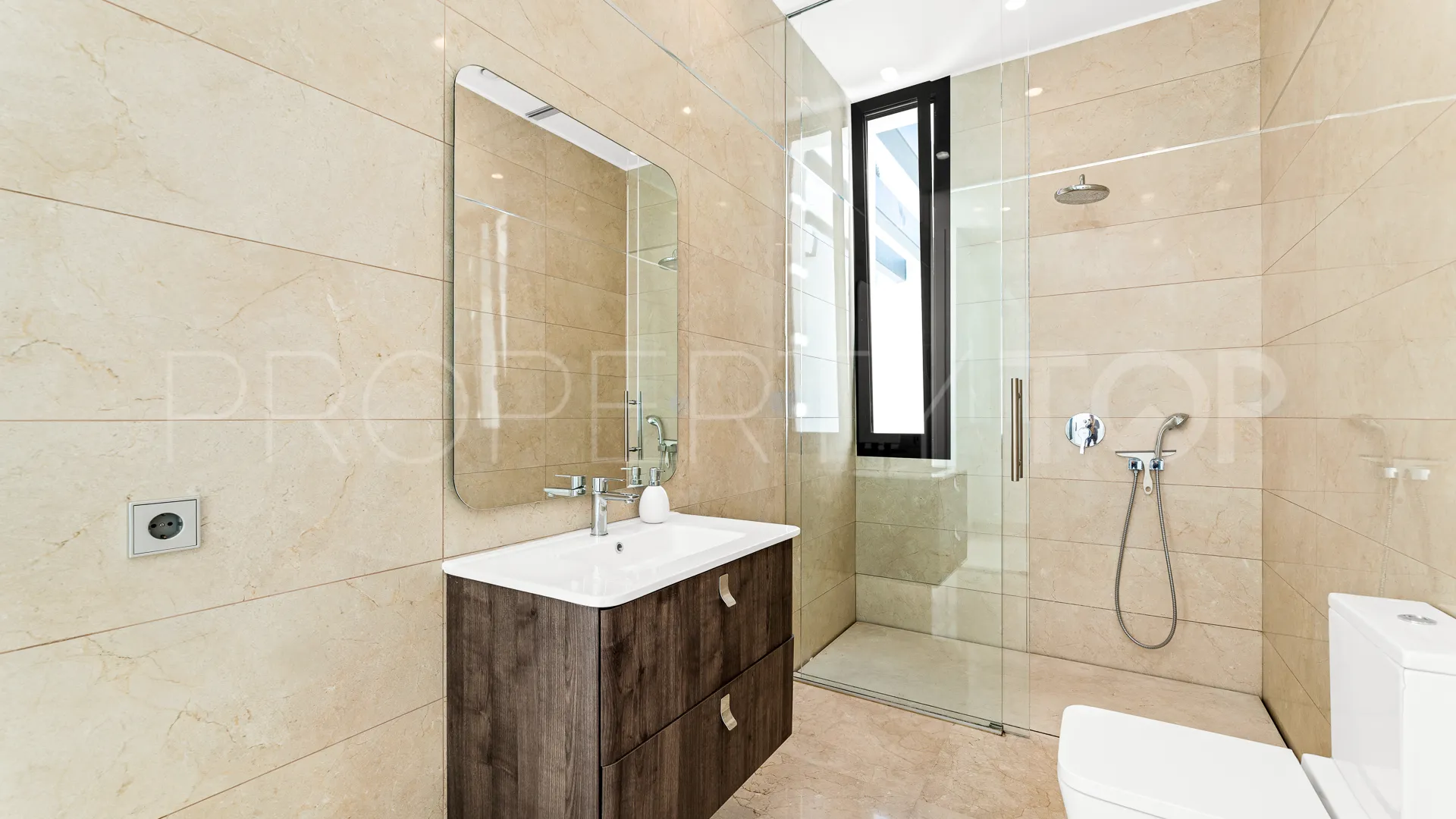 For sale La Alqueria 5 bedrooms villa