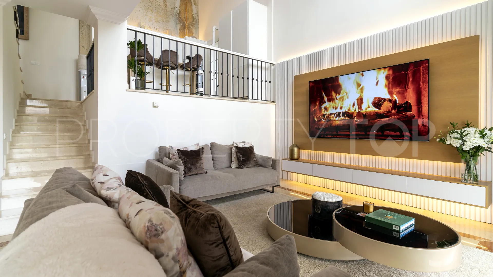 4 bedrooms villa in Sierra Blanca Country Club for sale