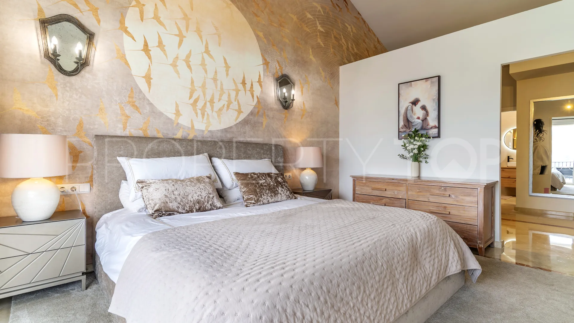 4 bedrooms villa in Sierra Blanca Country Club for sale