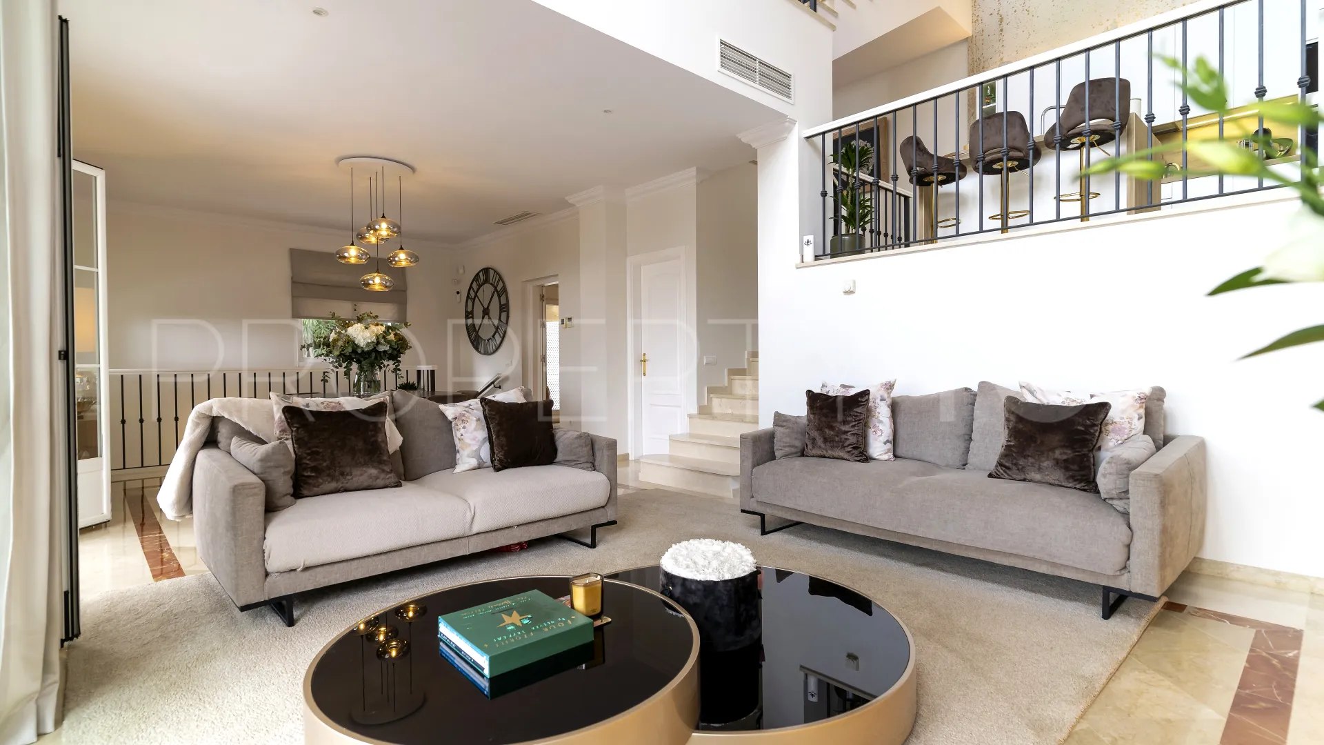 4 bedrooms villa in Sierra Blanca Country Club for sale