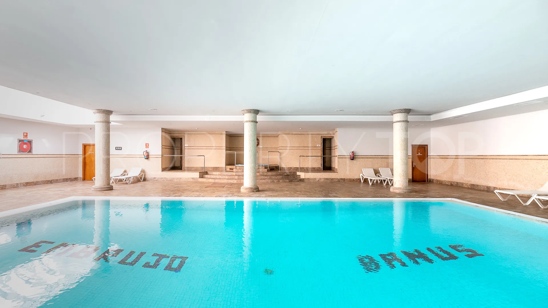 Se vende apartamento en Marbella - Puerto Banus