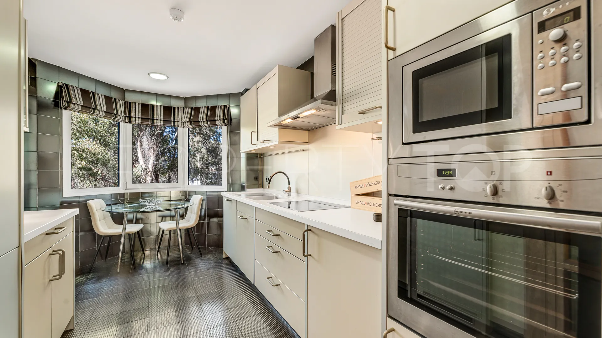 Se vende apartamento en Marbella - Puerto Banus