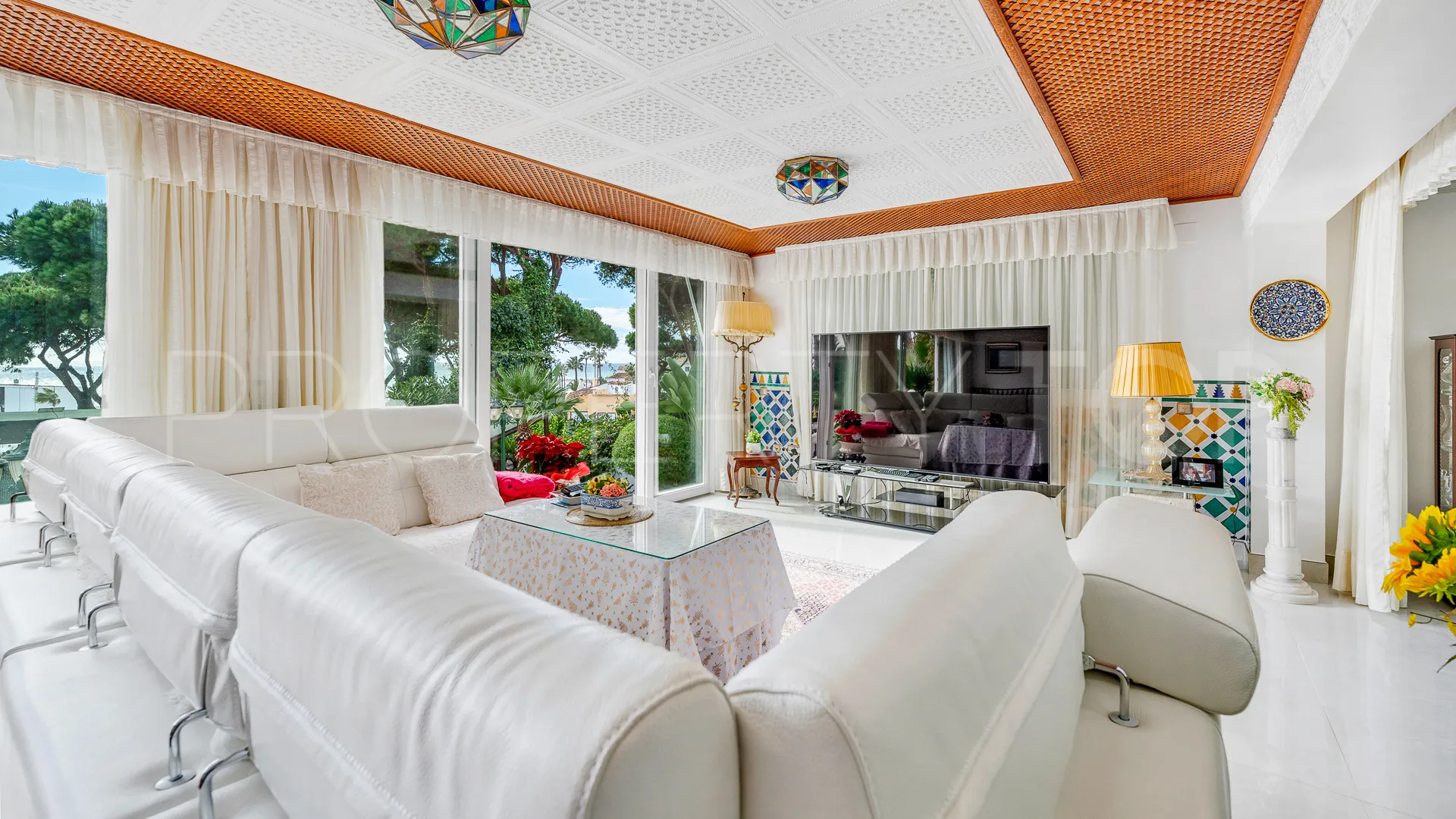 For sale villa with 3 bedrooms in Cabopino