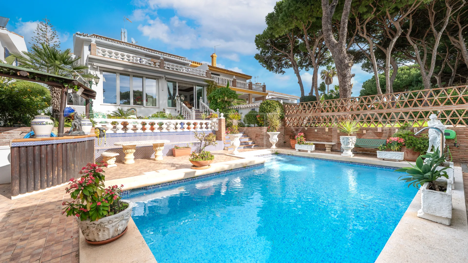 For sale villa with 3 bedrooms in Cabopino