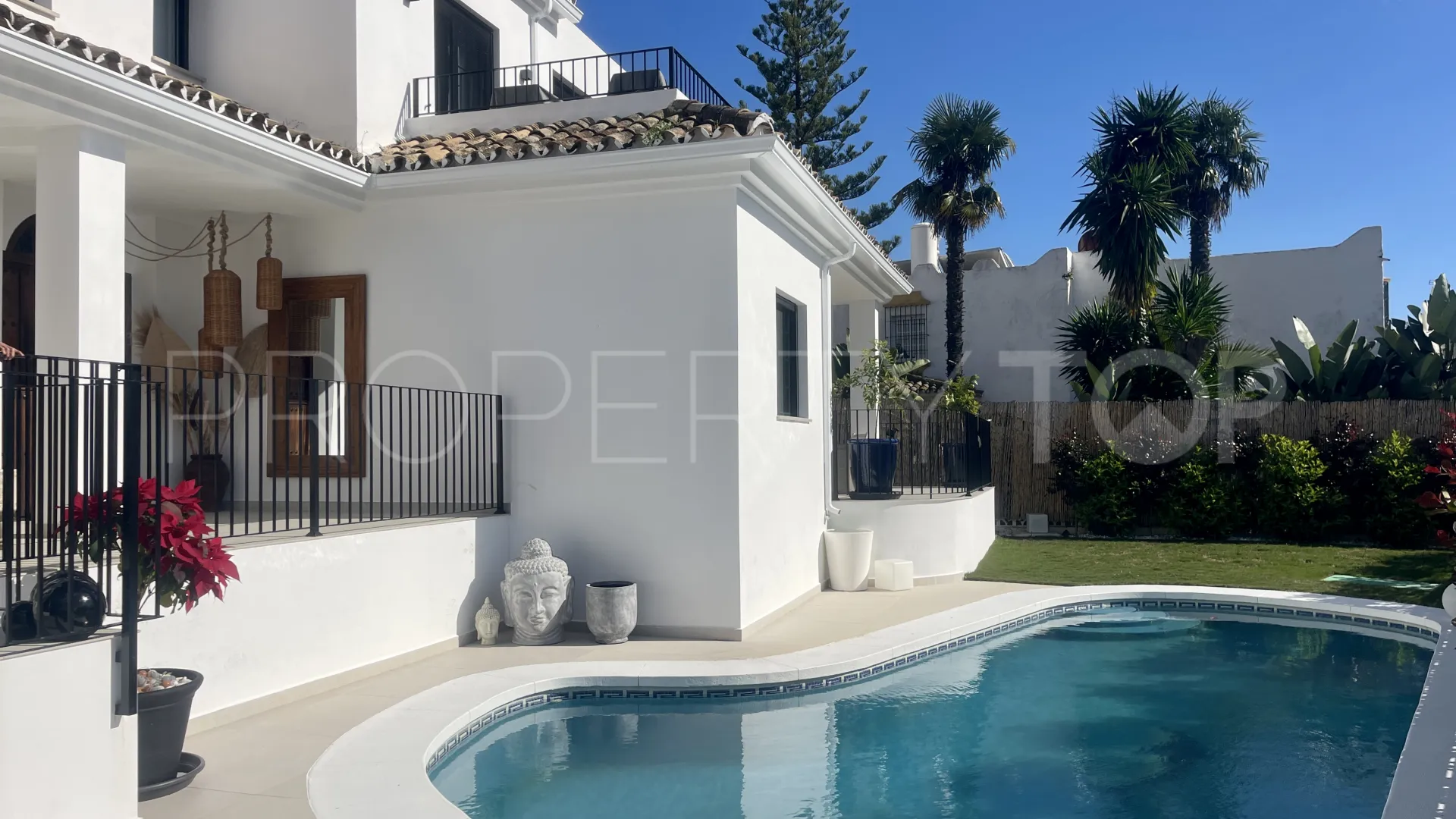 Villa en venta en Guadalmina Alta