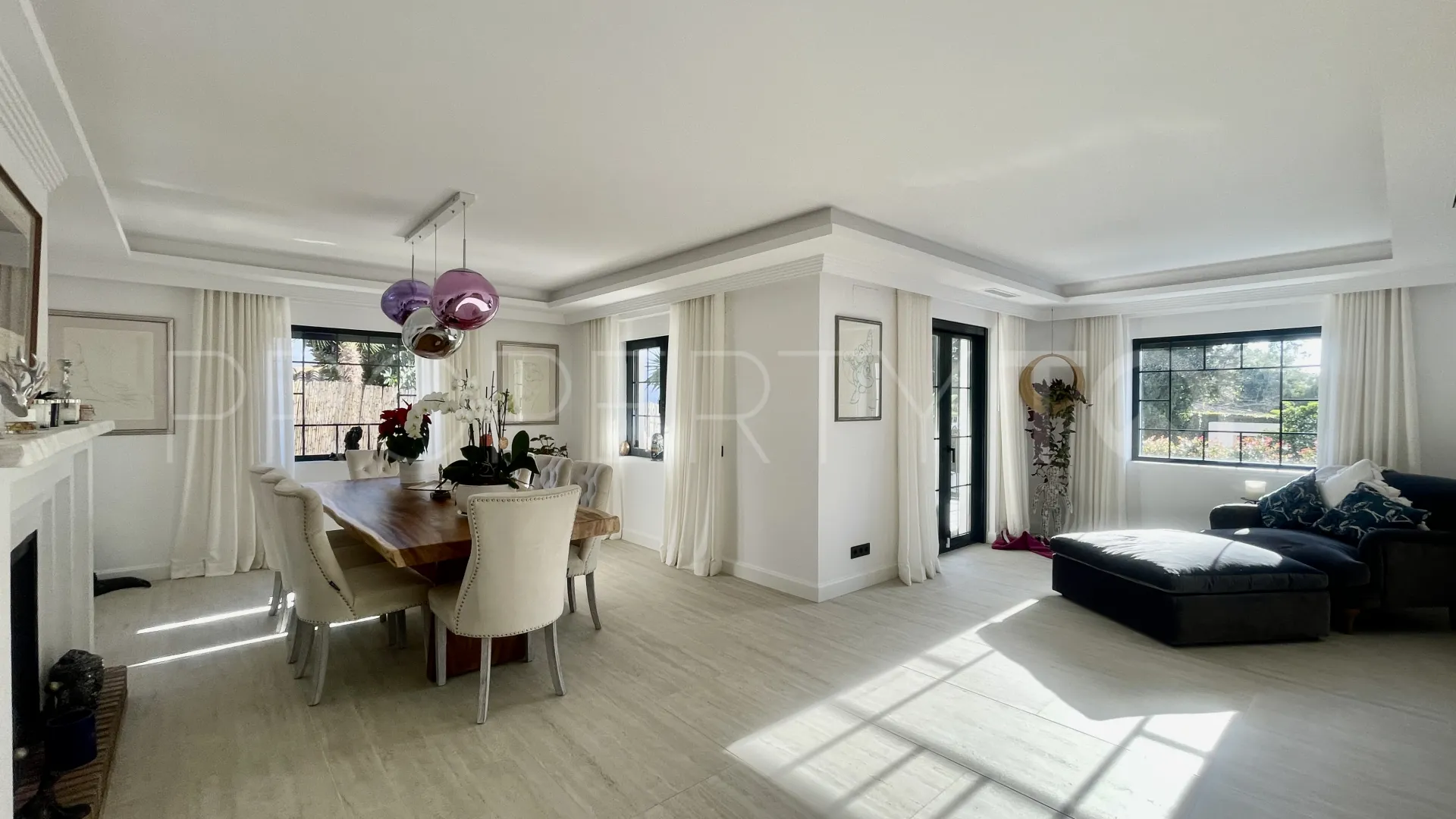 Villa en venta en Guadalmina Alta