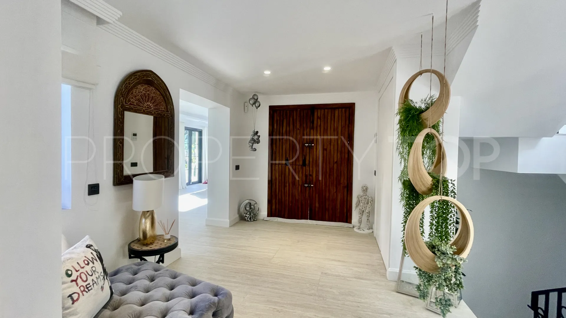 Villa en venta en Guadalmina Alta