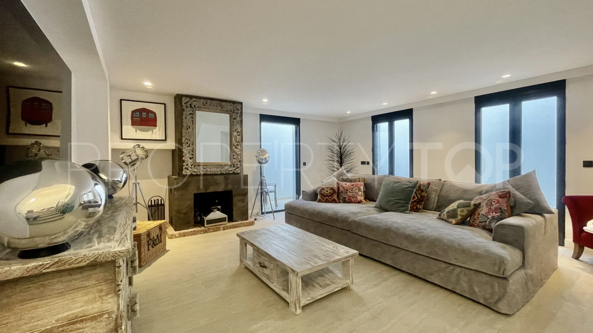 Villa en venta en Guadalmina Alta