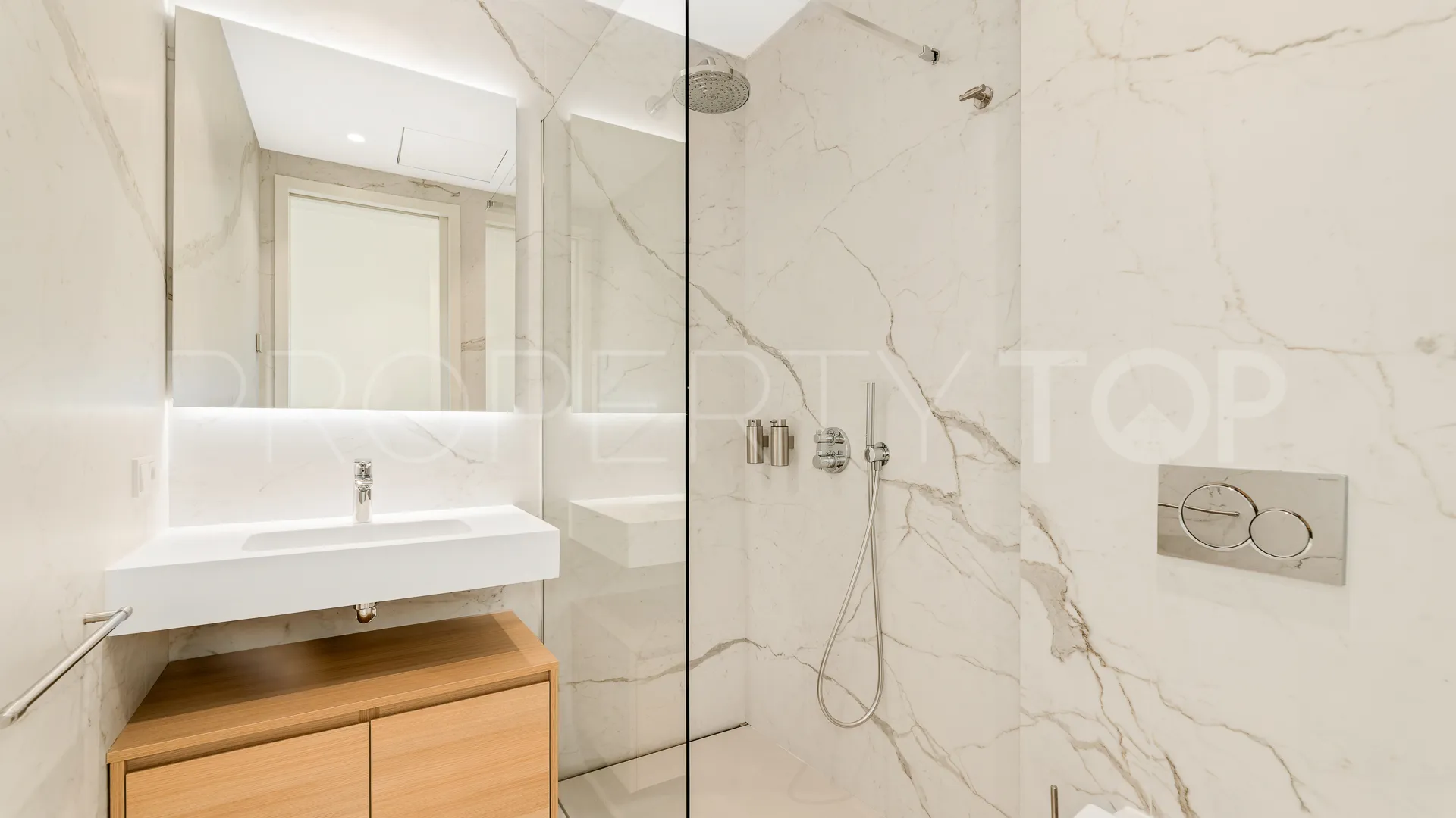 Apartamento a la venta en Golden Mile
