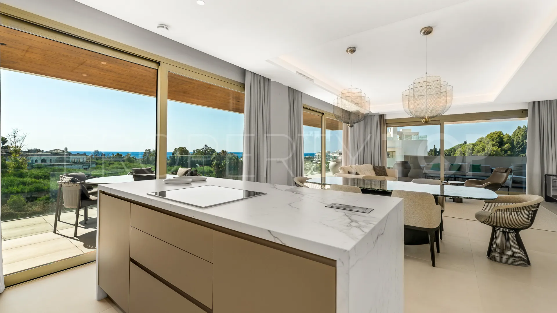 Apartamento a la venta en Golden Mile