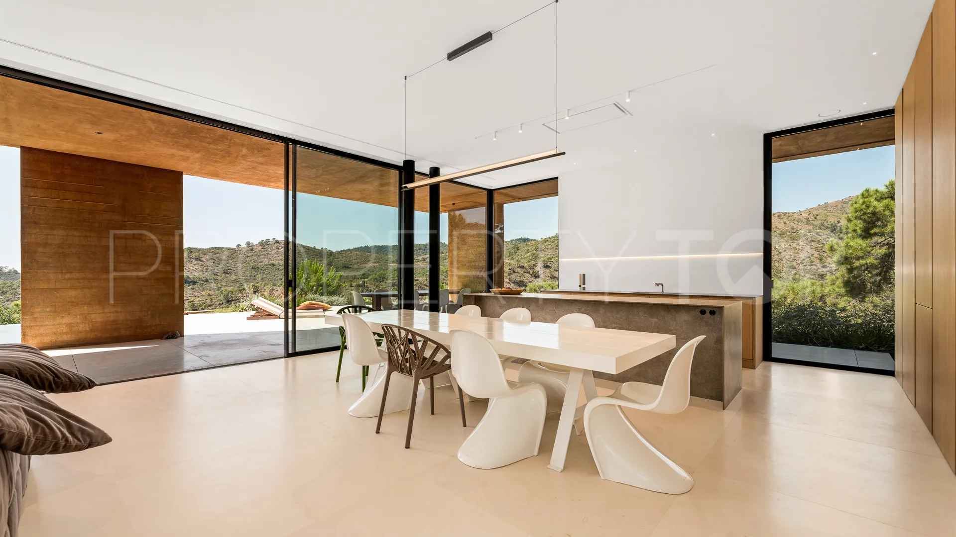 Villa with 5 bedrooms for sale in Monte Mayor