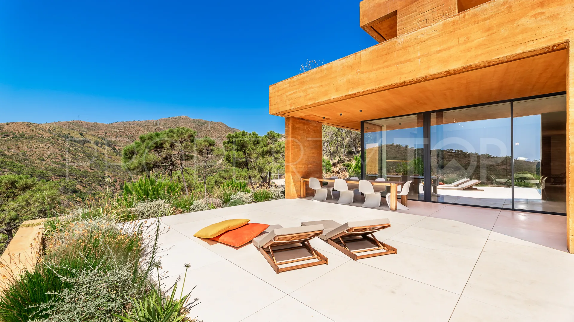 Villa with 5 bedrooms for sale in Monte Mayor