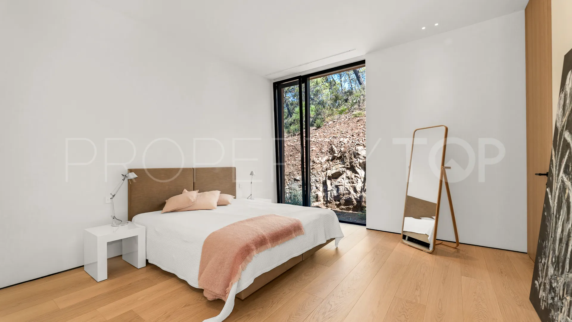 Villa with 5 bedrooms for sale in Monte Mayor