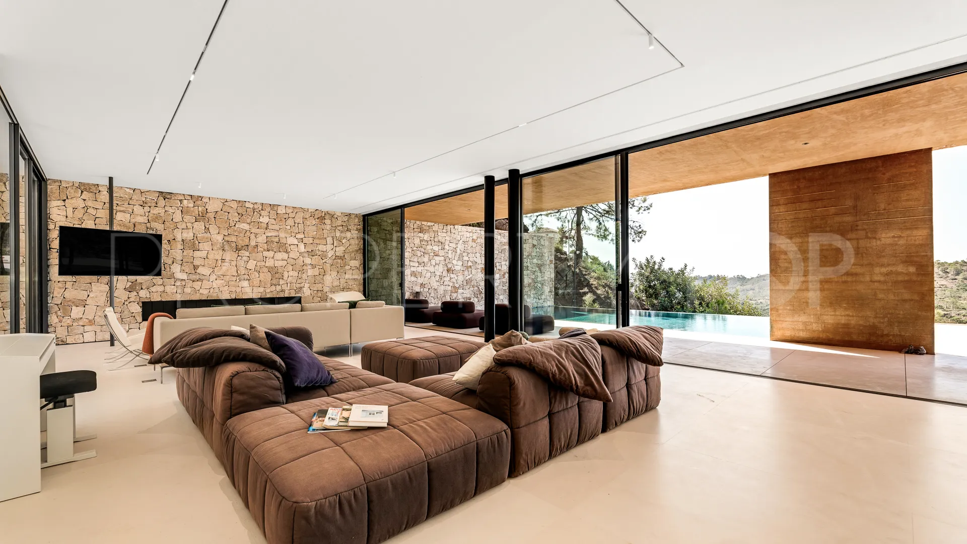 Villa with 5 bedrooms for sale in Monte Mayor