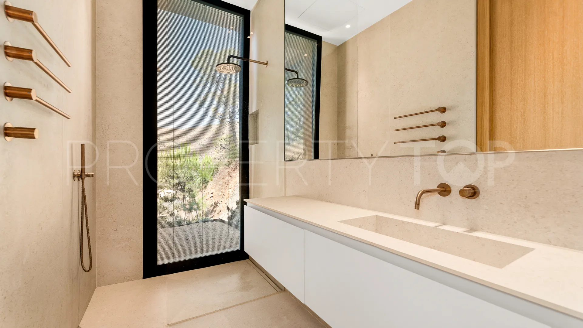 Villa with 5 bedrooms for sale in Monte Mayor