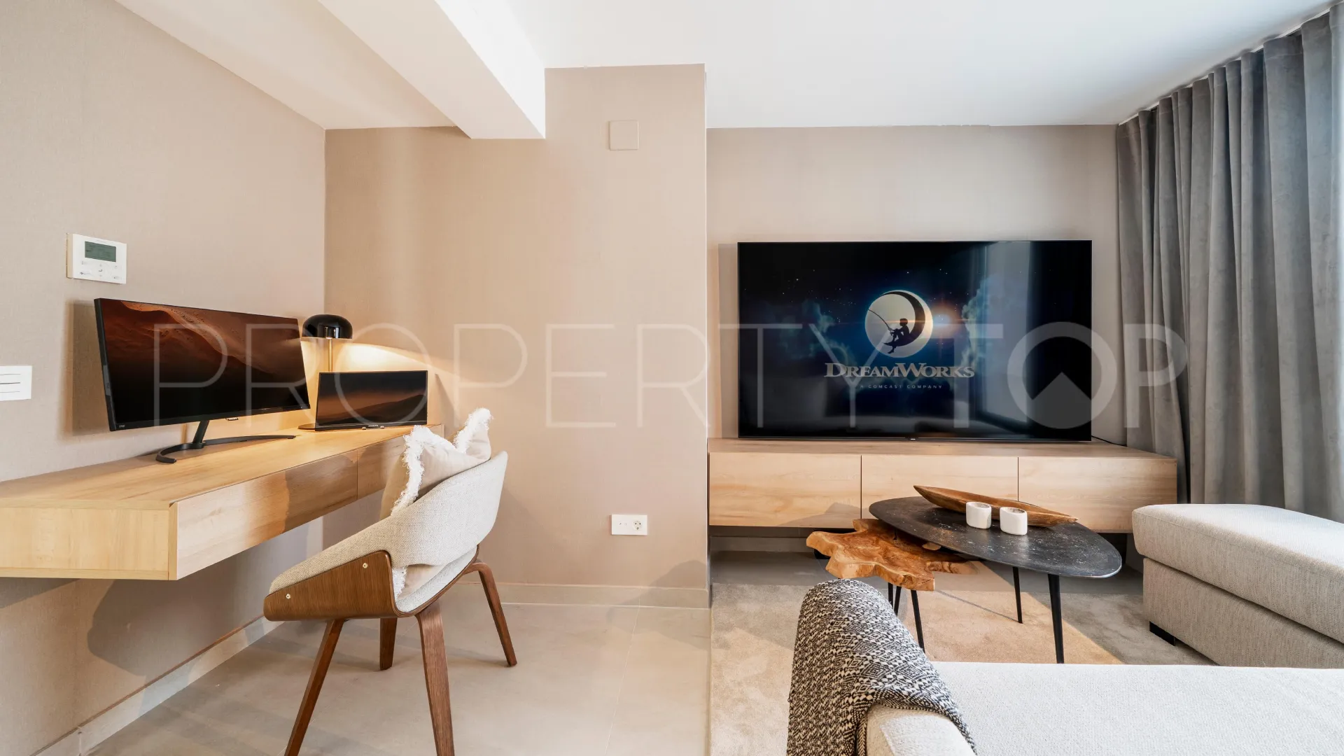 Villa con 5 dormitorios en venta en San Pedro Playa