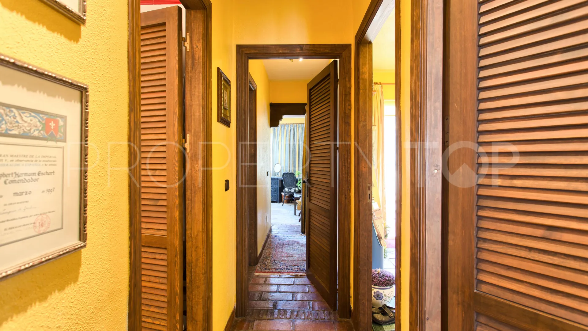For sale Benahavis Centro 3 bedrooms town house
