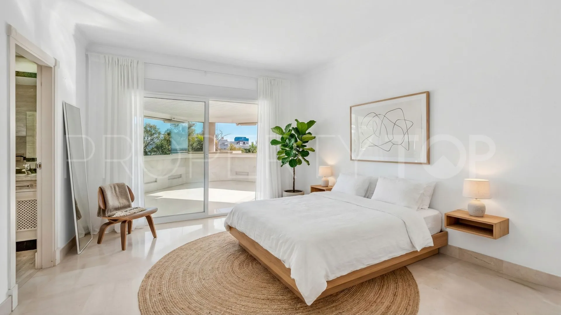 Apartamento de 3 dormitorios en venta en Beach Side Golden Mile