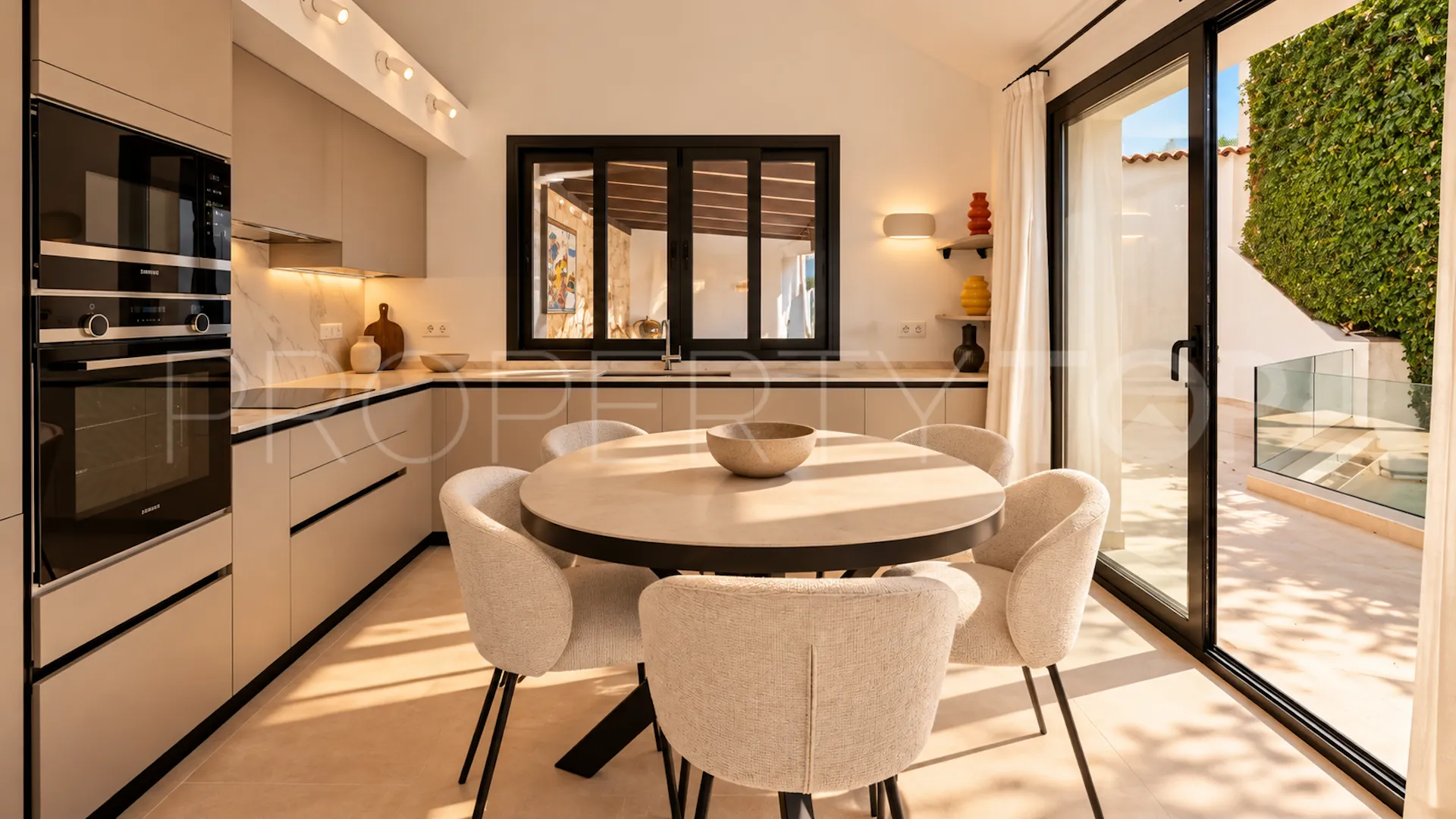 Villa with 4 bedrooms for sale in El Rosario
