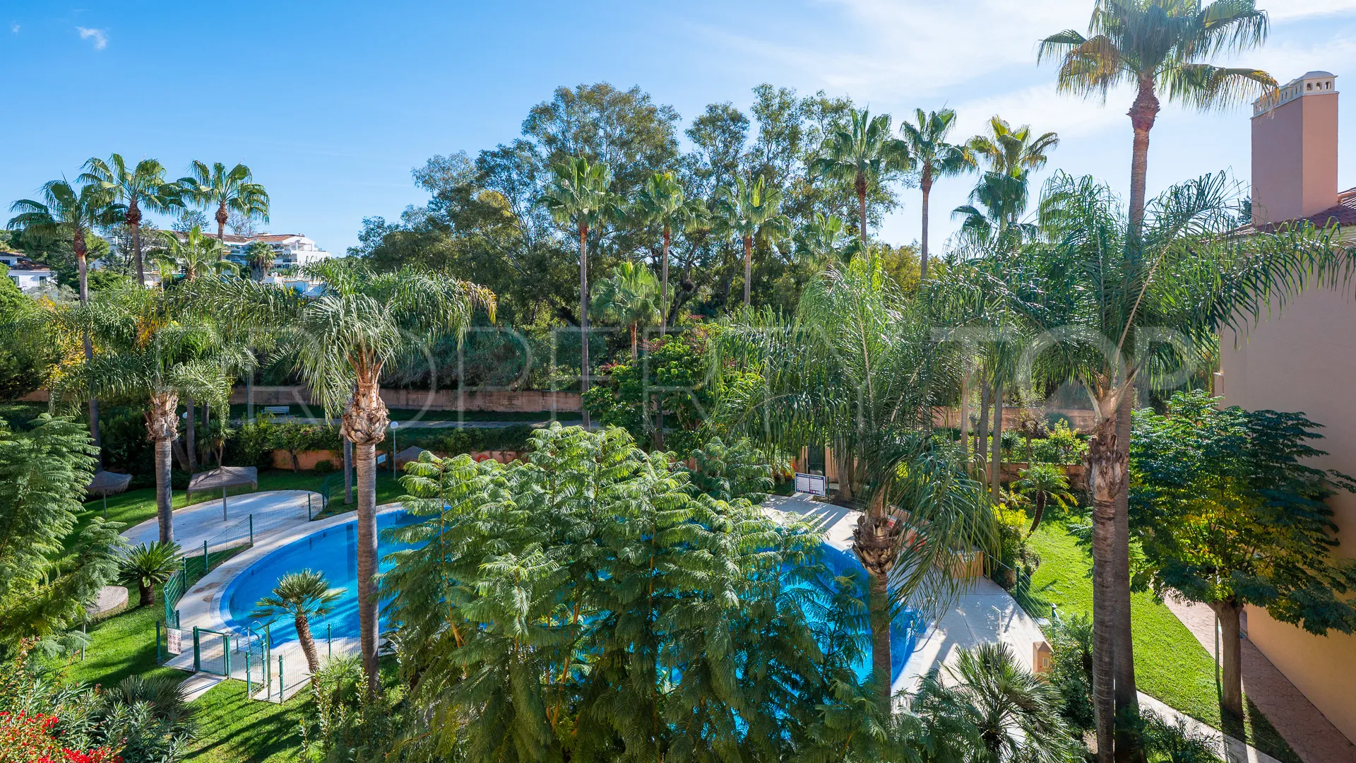 Se vende duplex en Marbesa