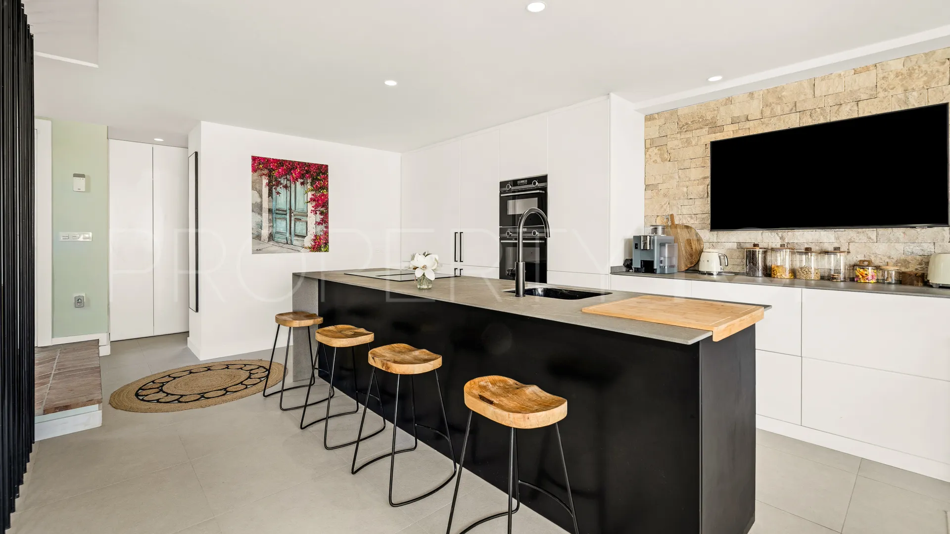 For sale town house with 4 bedrooms in Golden Mile