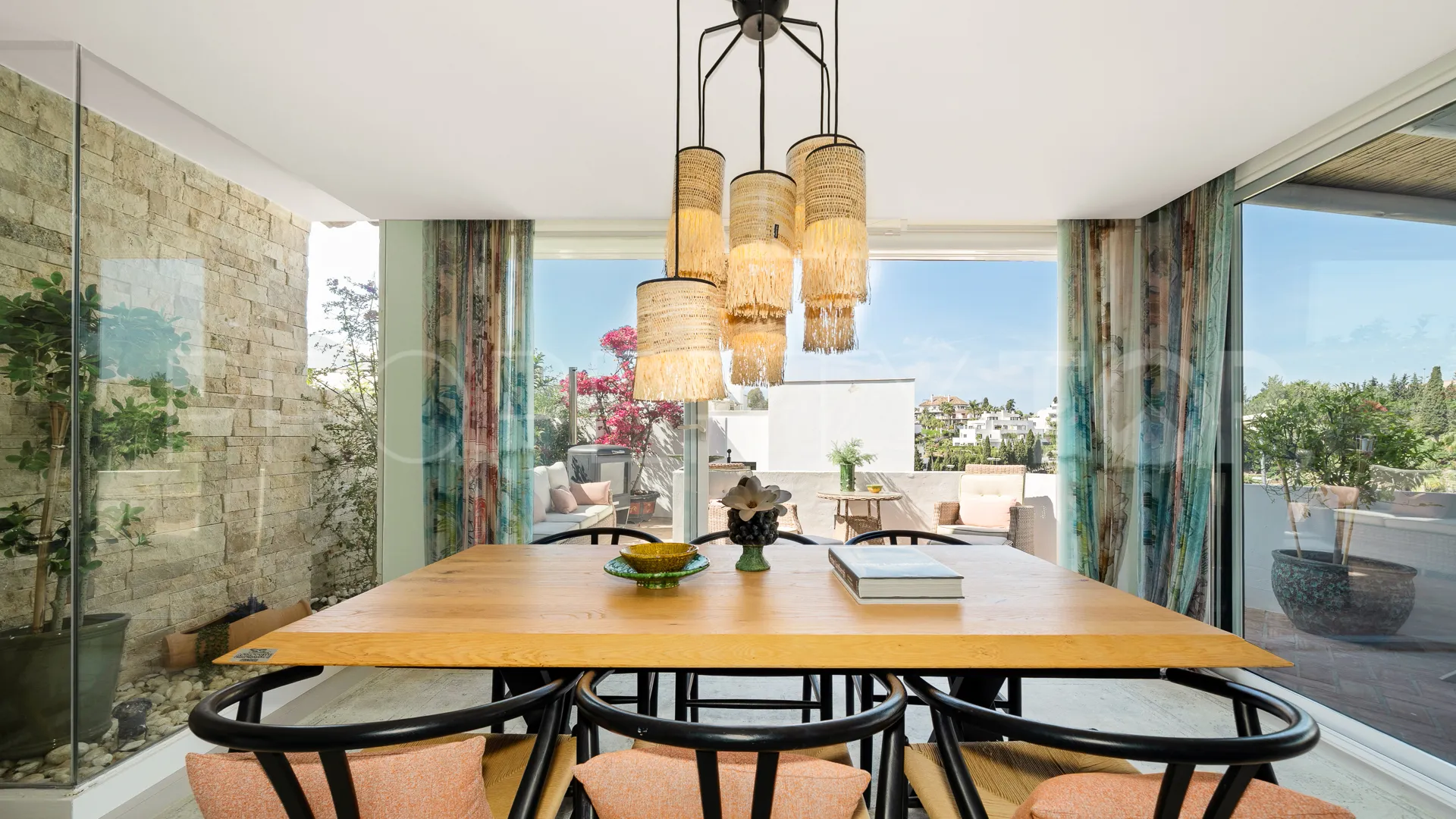 For sale town house with 4 bedrooms in Golden Mile