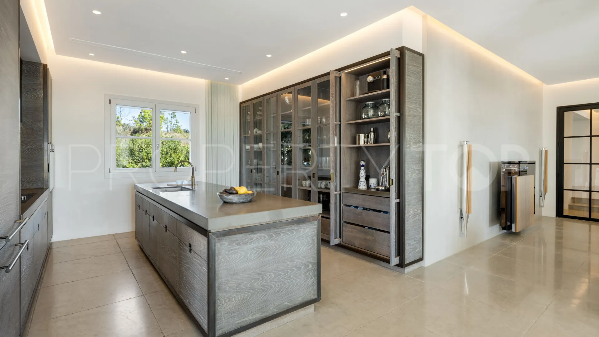 Villa con 7 dormitorios en venta en Marbella Club Golf Resort