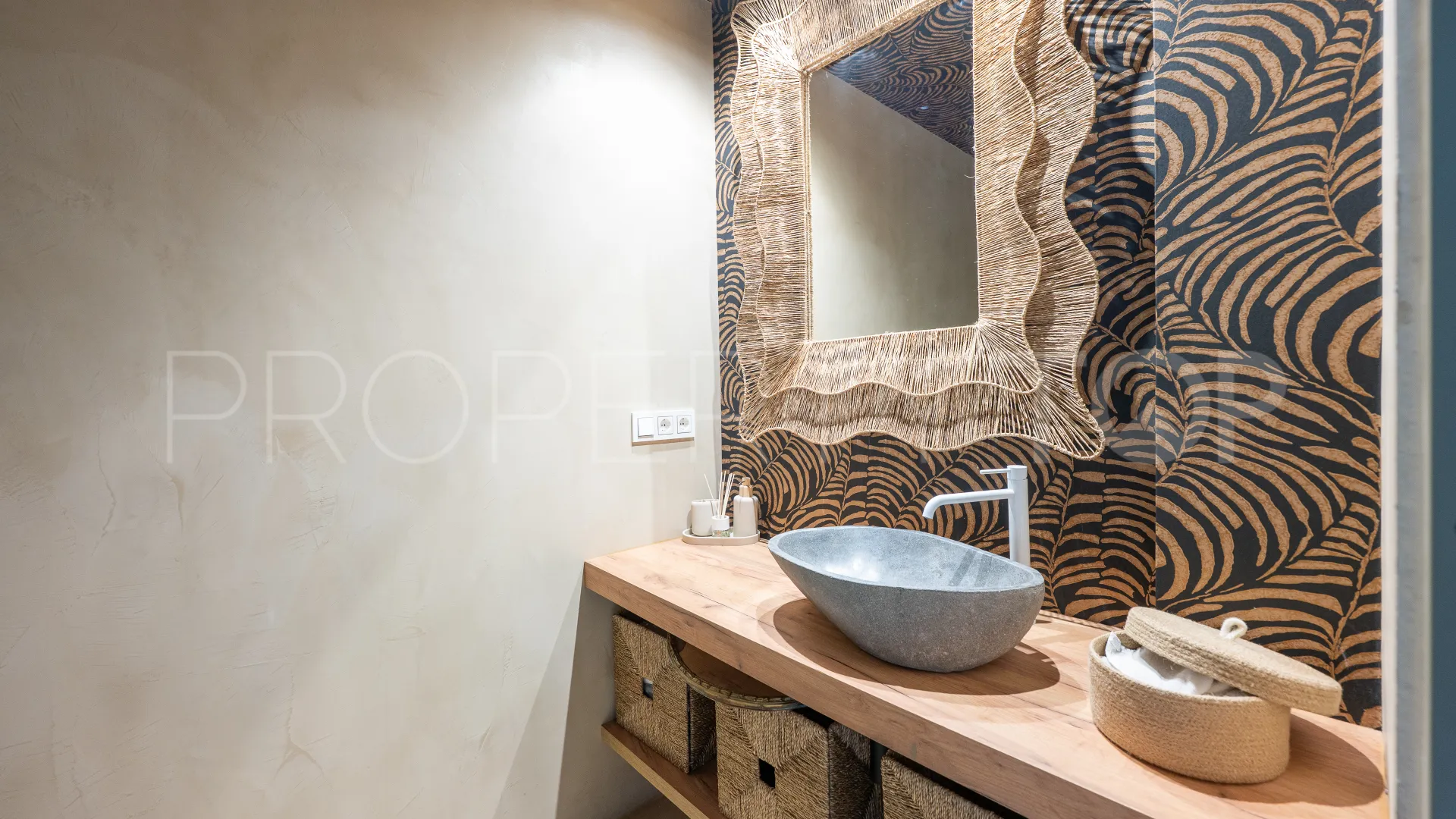 Elviria, villa en venta de 5 dormitorios