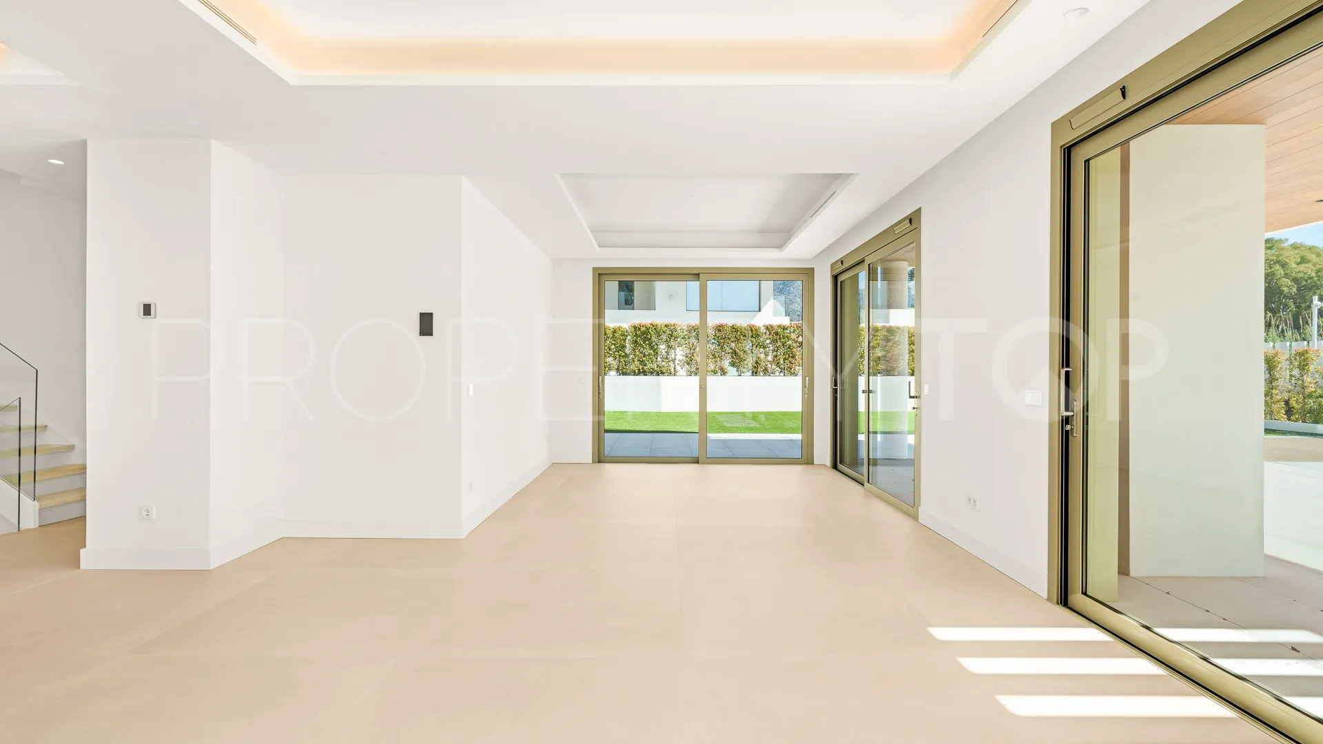Apartamento planta baja con 4 dormitorios en venta en Golden Mile