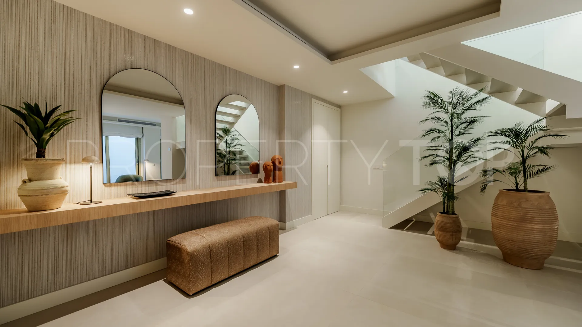 Apartamento planta baja a la venta en Golden Mile