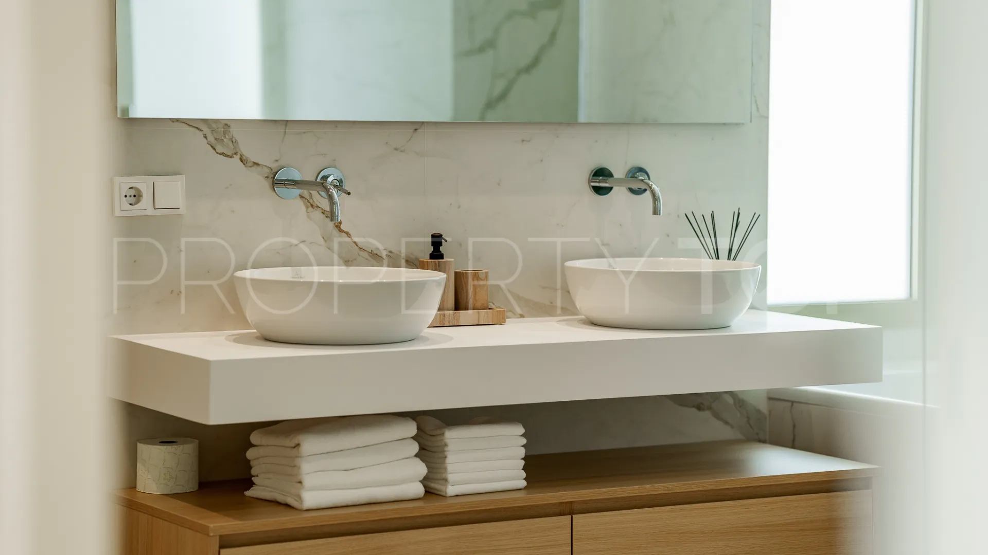 Apartamento planta baja a la venta en Golden Mile