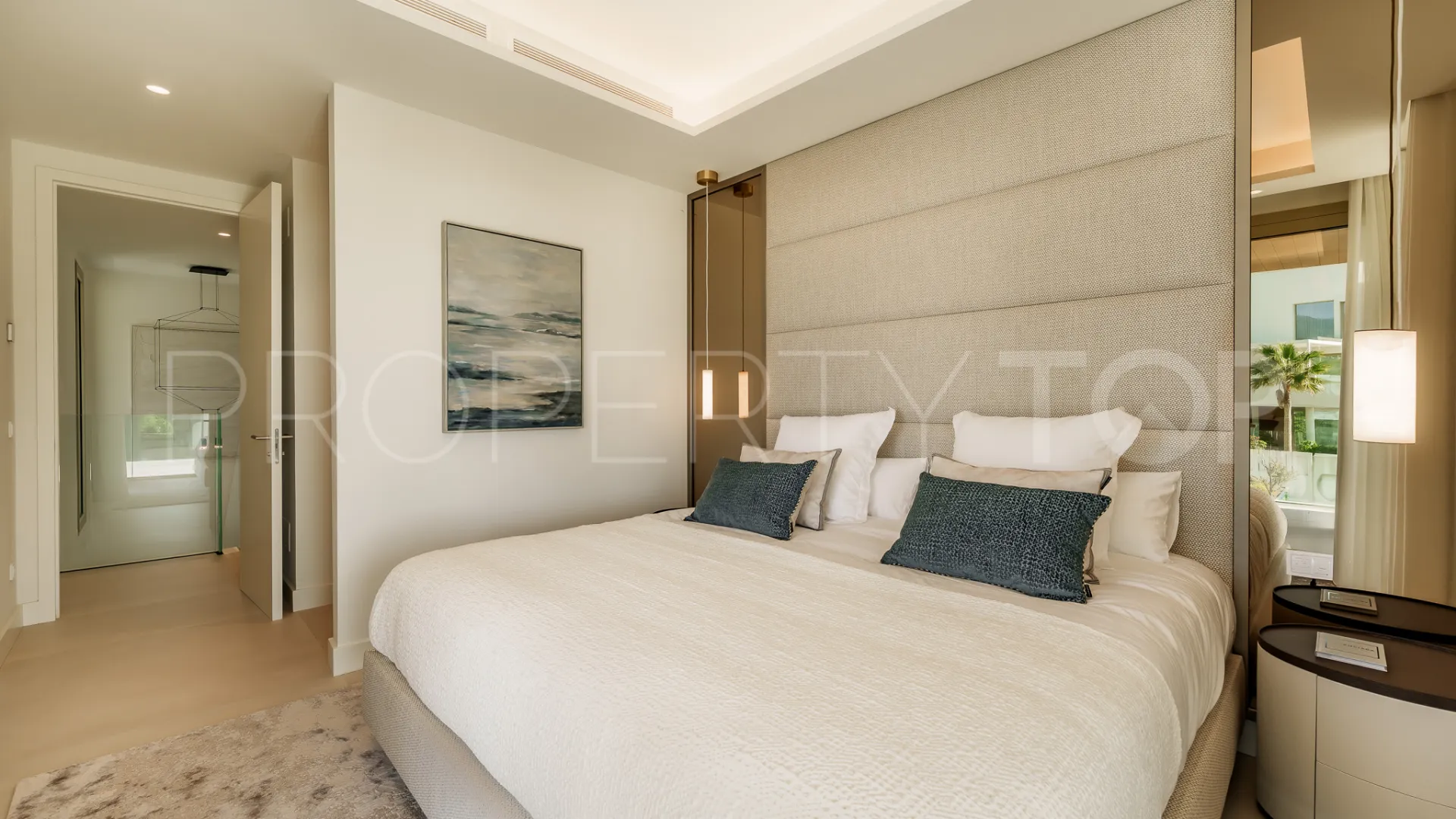 Apartamento planta baja a la venta en Golden Mile